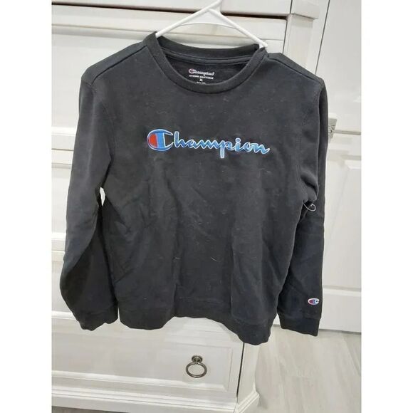 Champion Black Crewneck - Picture 1 of 7